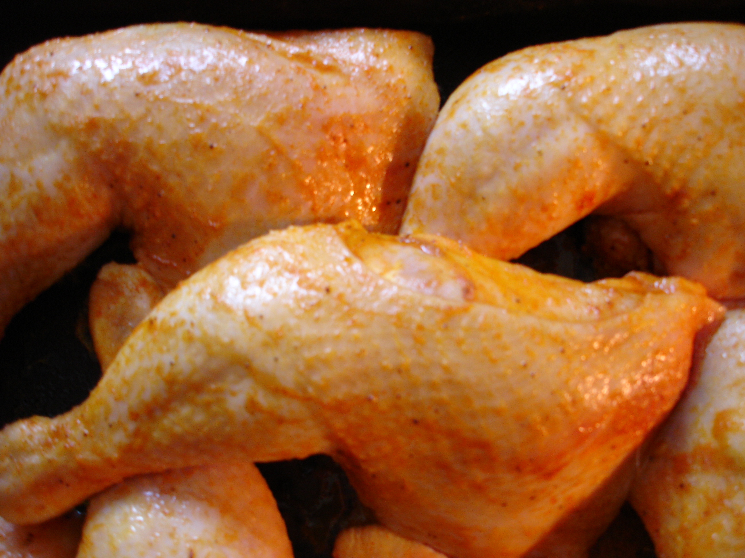 Gebackene Hähnchenkeulen mit Kartoffeln und Süßkartoffeln – Lillis ...